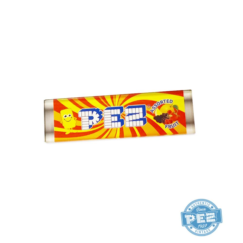PEZ Jungle Mission Flashlight Compass Magnifying Glass And Magnets